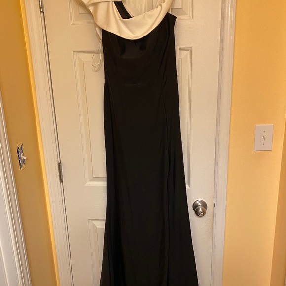 prom dress - Picture 1 of 4